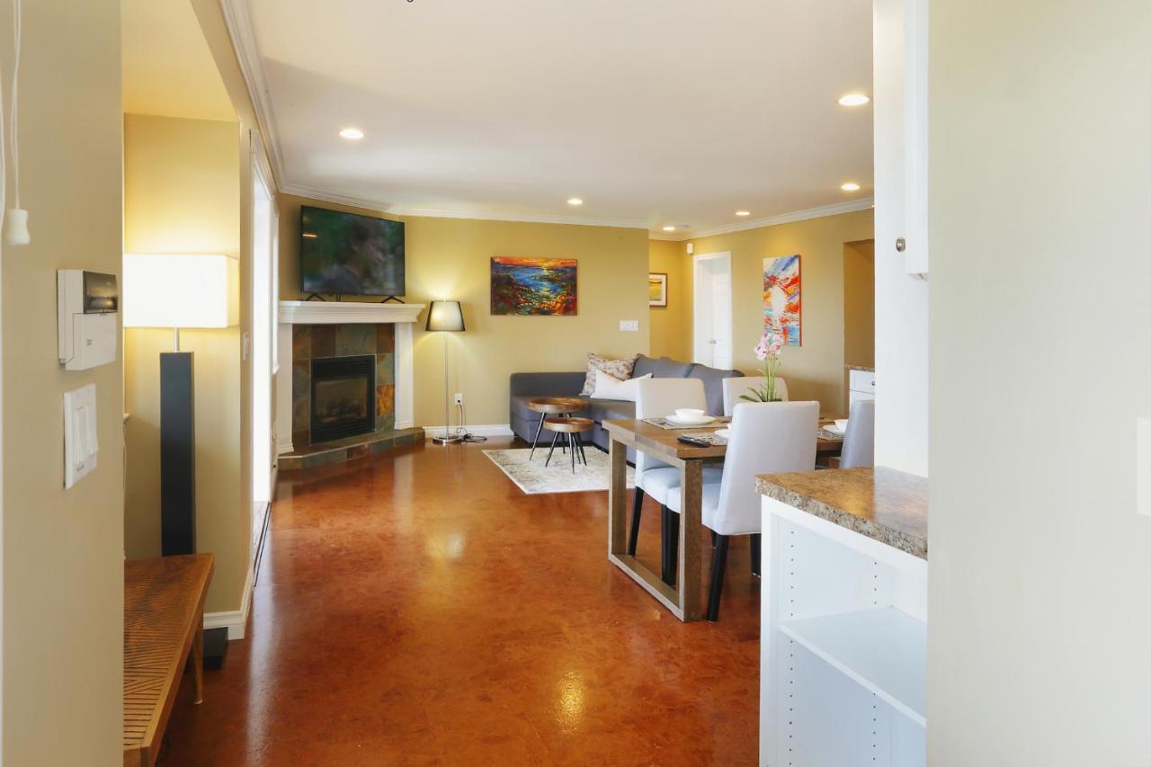Lovely J Home -Stunning River View Cozy Two Bedroom Private Suite New Westminster Luaran gambar